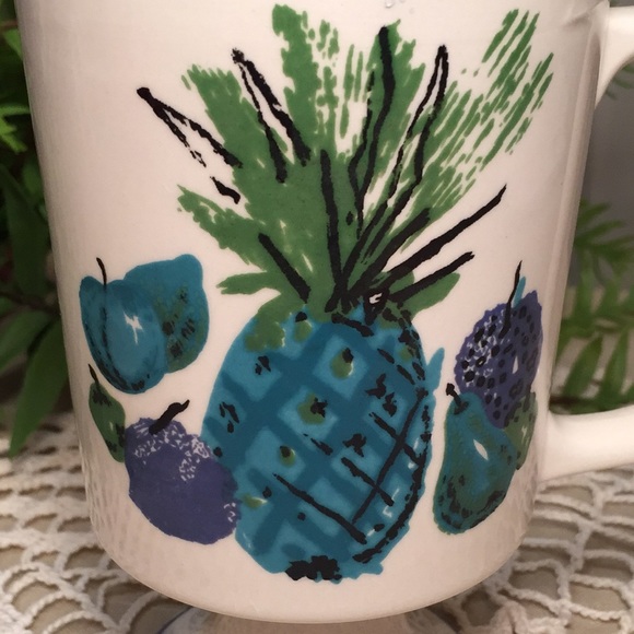 Vintage MCM Fruit Design Pedestal Coffee Mug - Picture 3 of 16